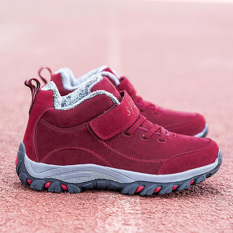 Table Tennis Multiplayer - short winter sports shoes for women